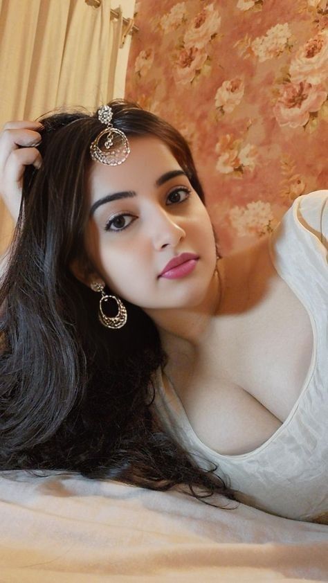 Varanasi Call Girl agency